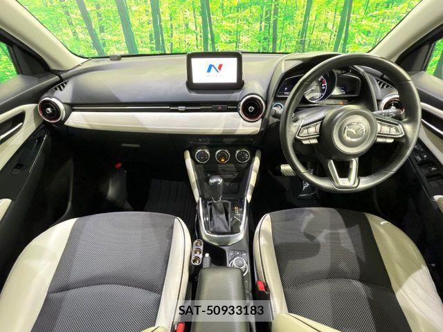 Mazda DEMIO 2017-05 7221335-1