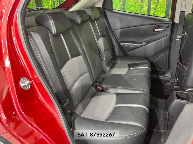Mazda DEMIO 2016-06 7221338-9