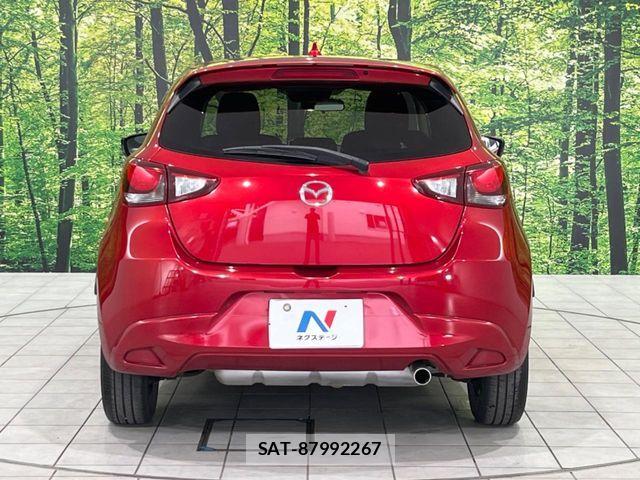 Mazda DEMIO 2016-06 7221338-15