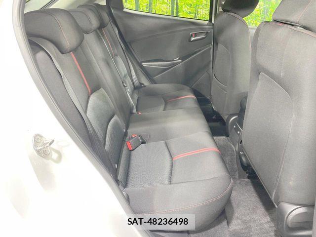 Mazda DEMIO 2015-03 7216582-9