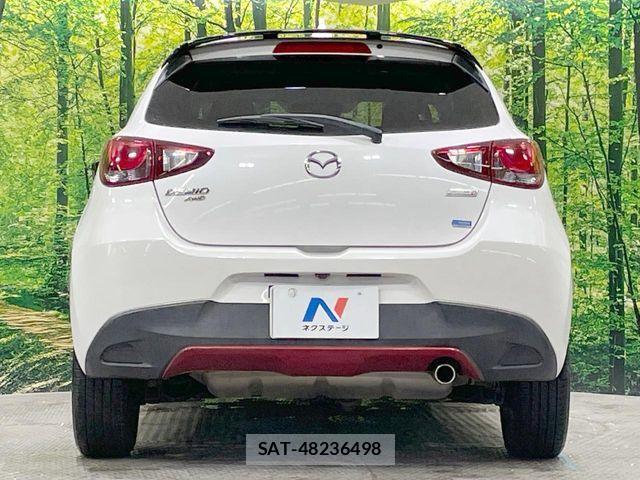 Mazda DEMIO 2015-03 7216582-15