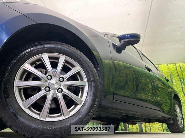 Mazda DEMIO 2018-08 7221340-12