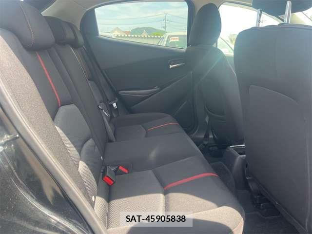 Mazda DEMIO 2016-02 7251418-12