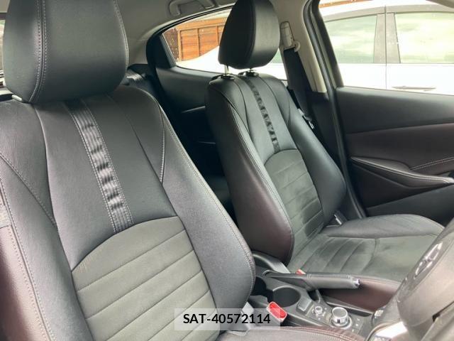 Mazda DEMIO 2017-01 7251419-10