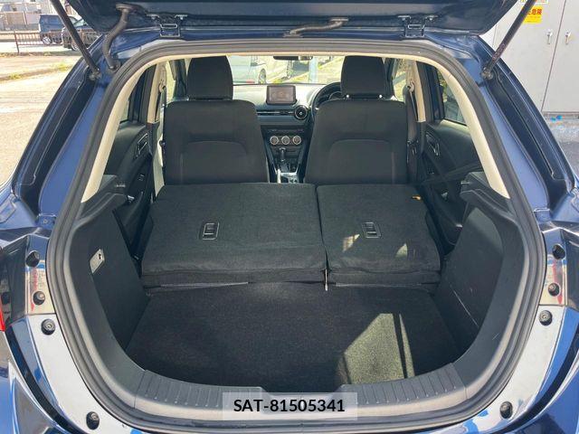 Mazda DEMIO 2017-11 7328209-9