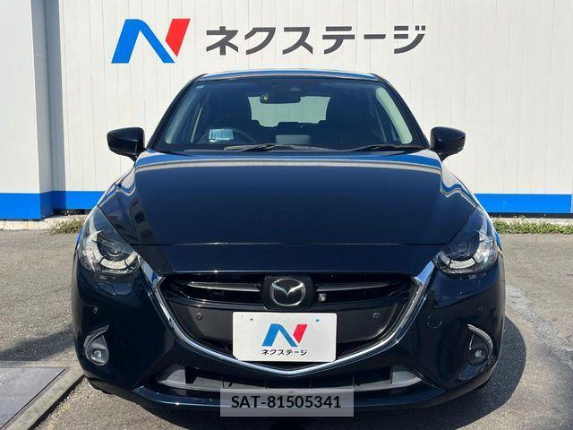 Mazda DEMIO 2017-11 7328209-13