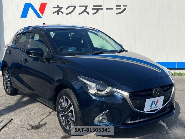 Mazda DEMIO 2017-11 7328209-15