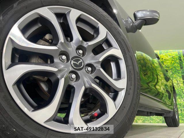 Mazda DEMIO 2017-05 7358627-13
