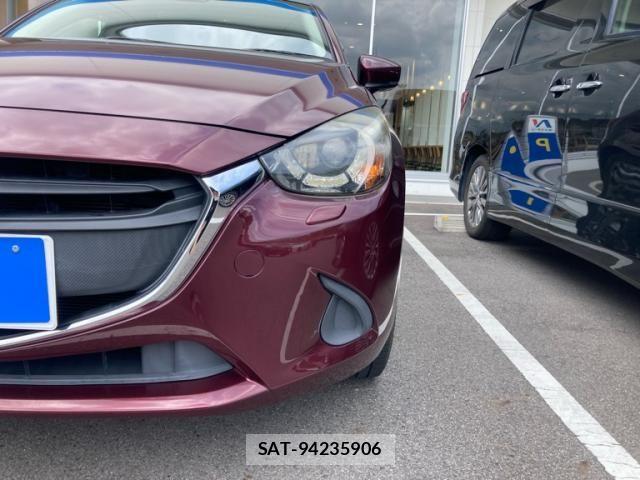 Mazda DEMIO 2017-07 7509132-19