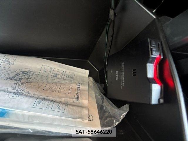 Mazda DEMIO 2018-10 7509124-14