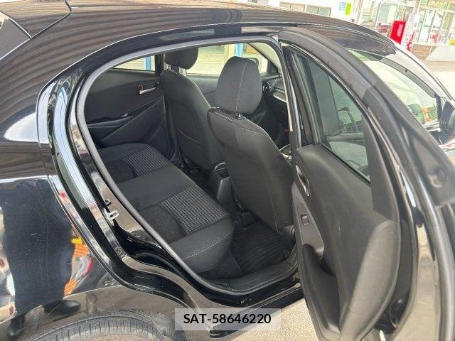 Mazda DEMIO 2018-10 7509124-3