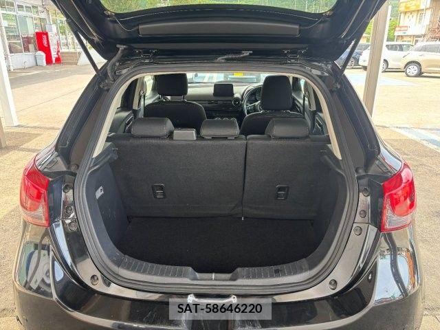 Mazda DEMIO 2018-10 7509124-4