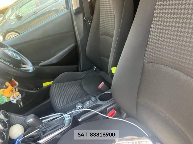 Mazda DEMIO 2018-02 7617868-16