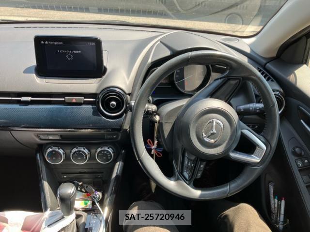 Mazda DEMIO 2018-03 7617867-16