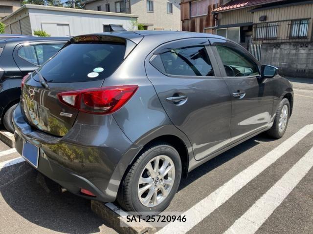 Mazda DEMIO 2018-03 7617867-2
