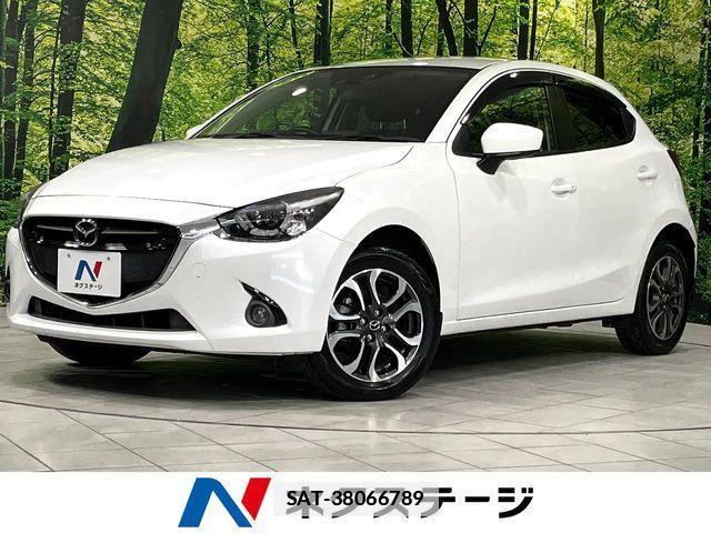 Mazda DEMIO 2016-03 7786765-0
