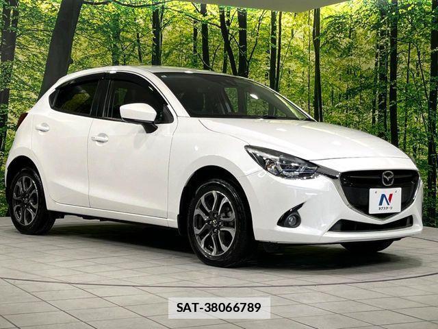 Mazda DEMIO 2016-03 7786765-16