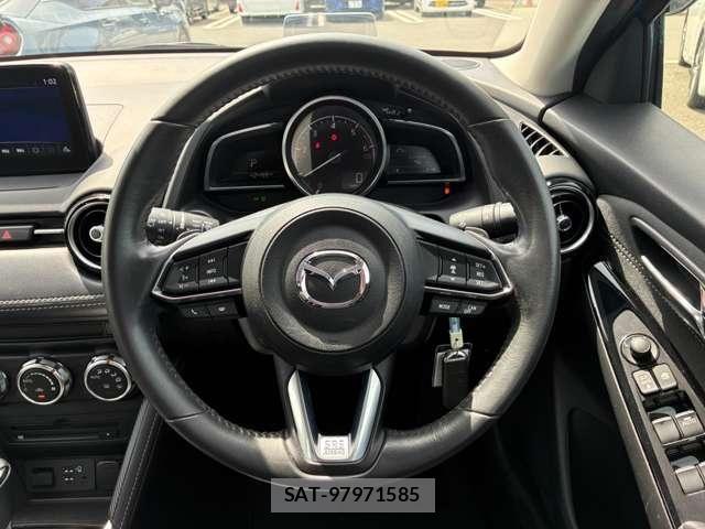 Mazda DEMIO 2017-09 7786766-14