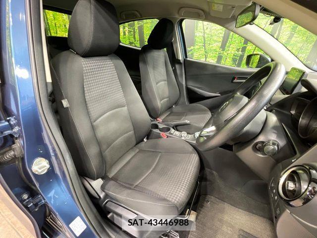 Mazda DEMIO 2018-06 7979839-7