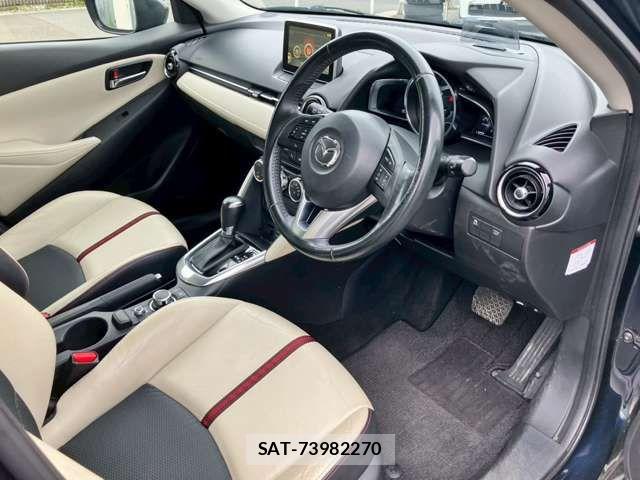 Mazda DEMIO 2015-04 7979837-12