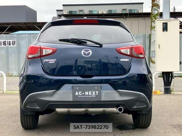 Mazda DEMIO 2015-04 7979837-15