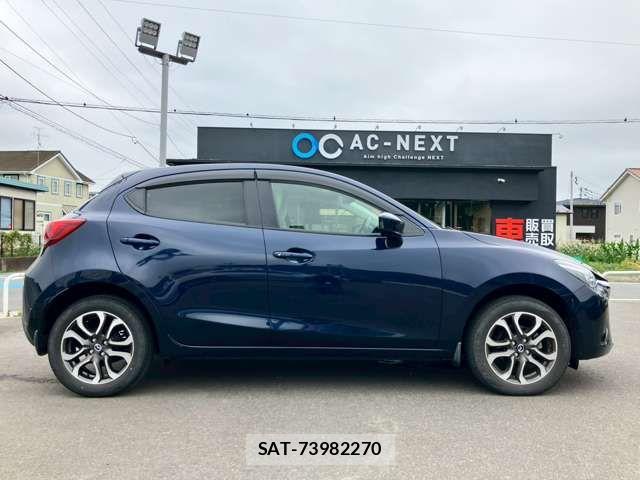 Mazda DEMIO 2015-04 7979837-17