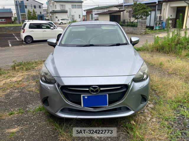 Mazda DEMIO 2017-03 8036586-1