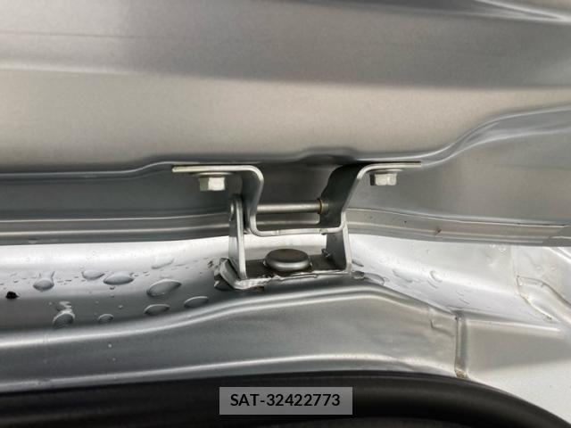 Mazda DEMIO 2017-03 8036586-21