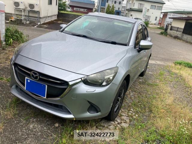 Mazda DEMIO 2017-03 8036586-3