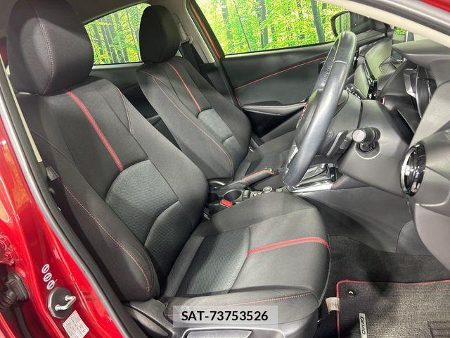 Mazda DEMIO 2014-12 8036579-9