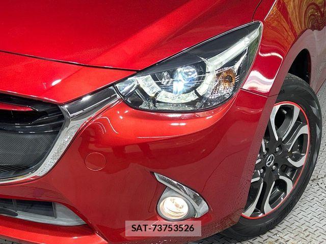 Mazda DEMIO 2014-12 8036579-12