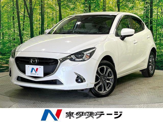 Mazda DEMIO 2017-04 8036580-0