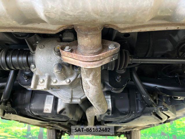 Mazda DEMIO 2017-04 8036580-19