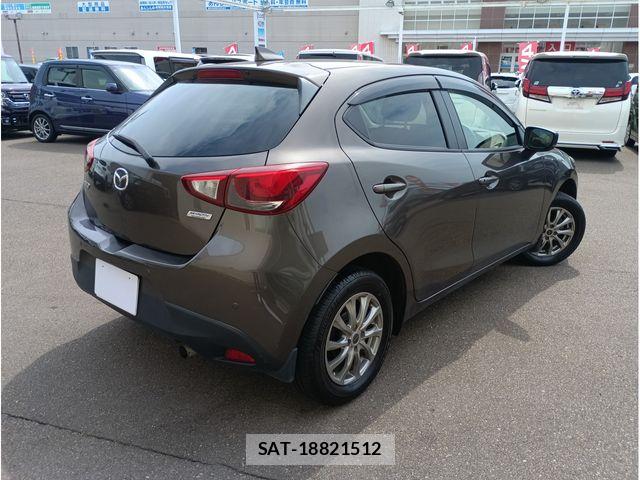 Mazda DEMIO 2018-03 8036575-1