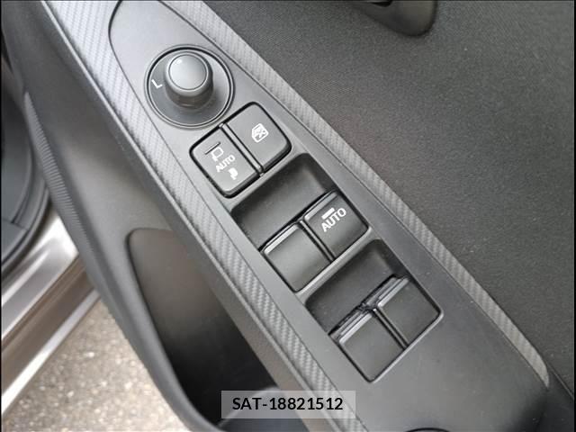 Mazda DEMIO 2018-03 8036575-19