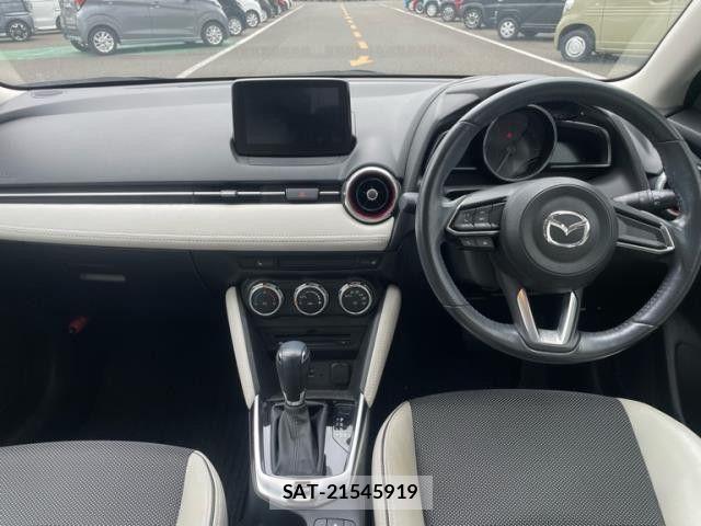 Mazda DEMIO 2018-11 8036574-1