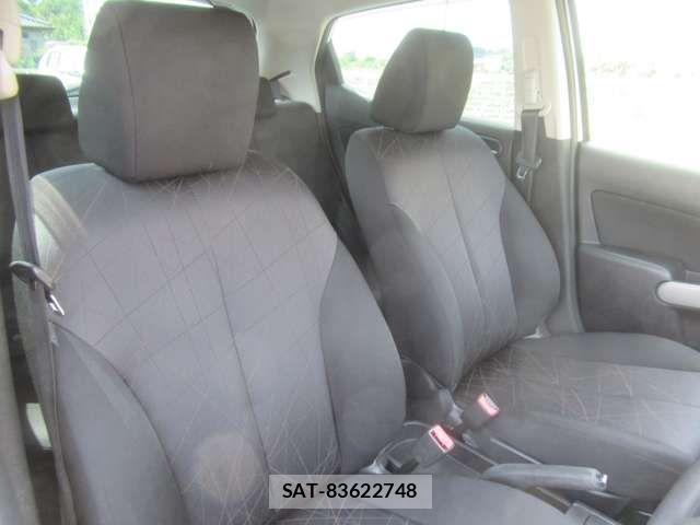Mazda DEMIO 2013-06 8074456-12