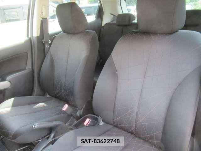 Mazda DEMIO 2013-06 8074456-15