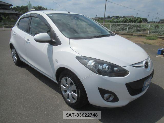 Mazda DEMIO 2013-06 8074456-2
