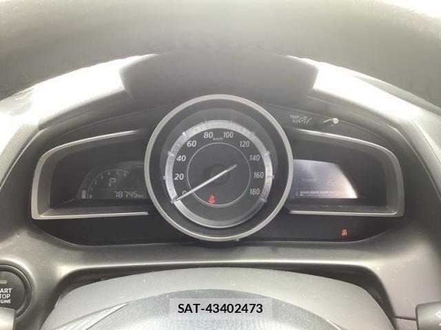Mazda DEMIO 2015-08 8100282-15