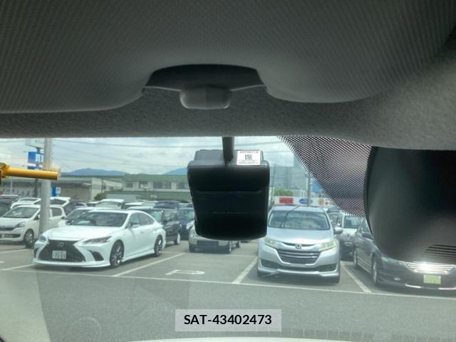 Mazda DEMIO 2015-08 8100282-22