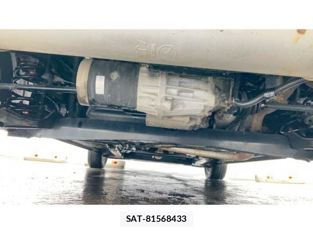 Mazda DEMIO 2012-01 8131103-10