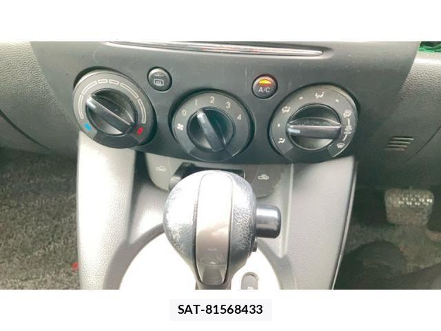 Mazda DEMIO 2012-01 8131103-14