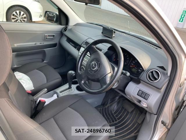 Mazda DEMIO 2005-08 8208545-10