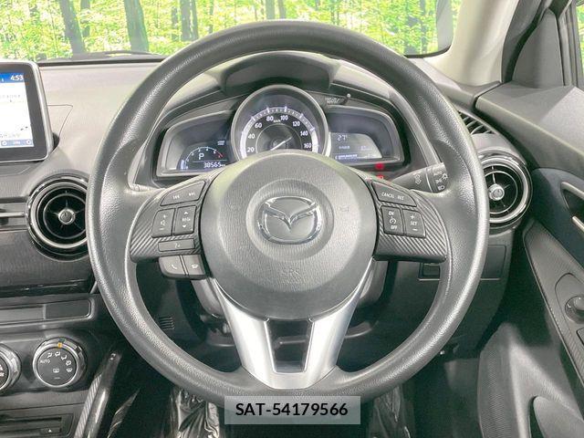 Mazda DEMIO 2015-07 8230724-11