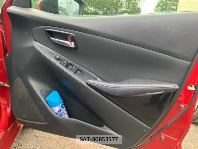 Mazda DEMIO 2016-05 8315295-16