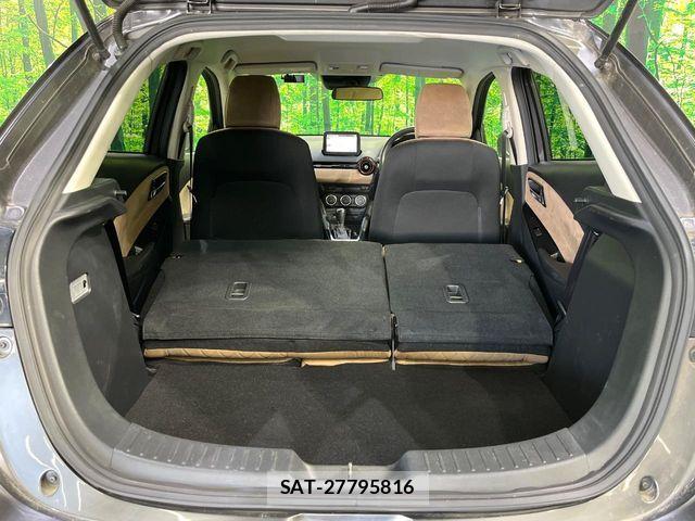 Mazda DEMIO 2018-01 8336669-11