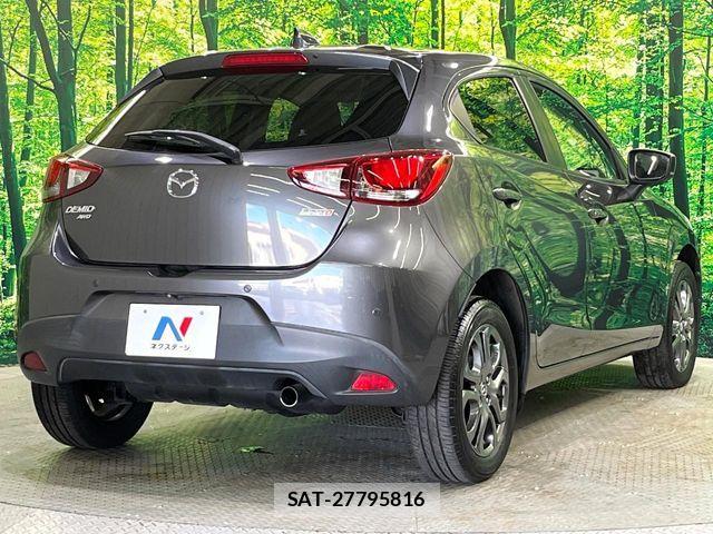Mazda DEMIO 2018-01 8336669-17