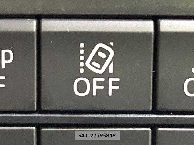 Mazda DEMIO 2018-01 8336669-6