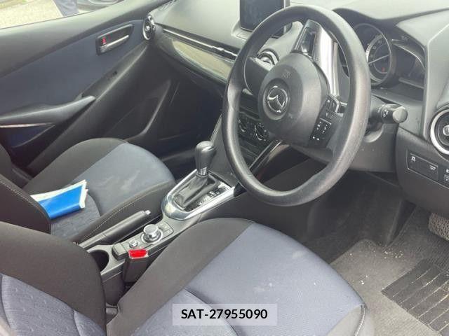 Mazda DEMIO 2015-02 8336671-1